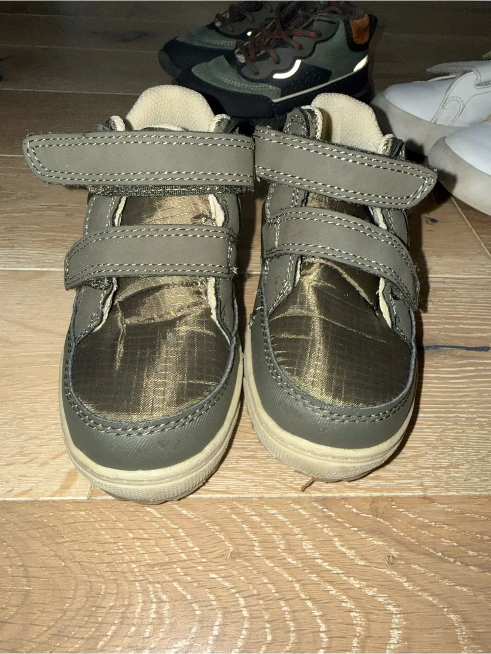 OshKosh Bgosh toddler shoes